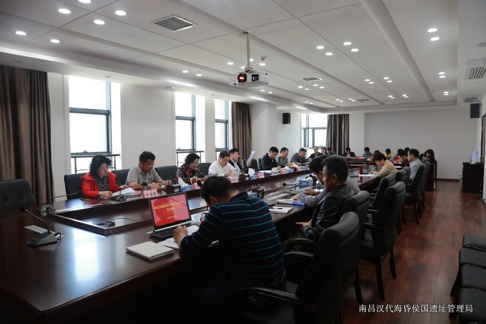 局党工委召开3月份理论学习中心组 （扩大）学习会议